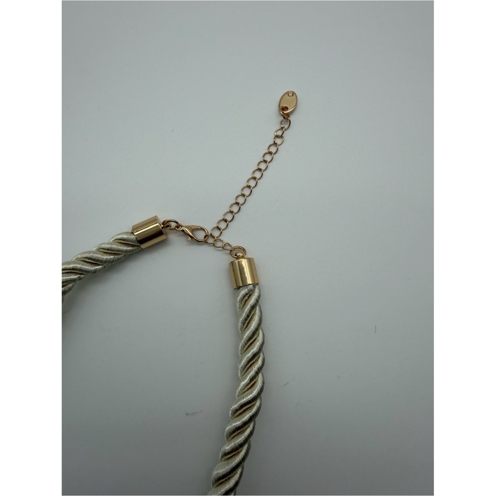 Piper K Gold Shell Rope Statement Necklace - Picture 5 of 5